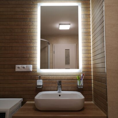 LED Zrkadlo s podsvietenou hranou